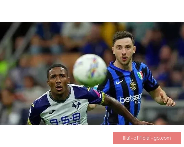 阿斯拉尼回应巴萨兴趣 表示专注当前赛季 未来将于赛季结束后考虑