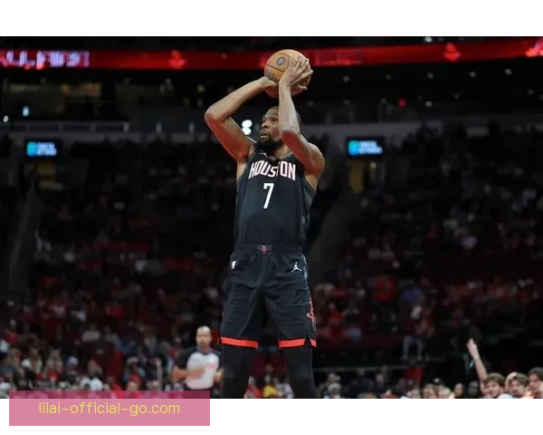 25分钟7抢断神迹诞生悍将化身31年首人杜兰特刷新火箭队史纪录引爆联盟热议